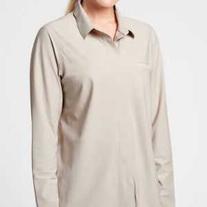 Athleta Urbanite Top in Beige Size Large